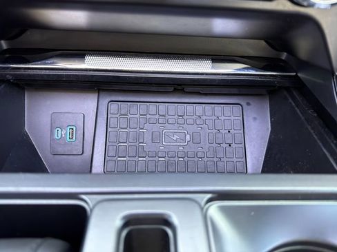 Used 2024 Ford F150 Lariat w/ FX4 Off-Road Package image 41