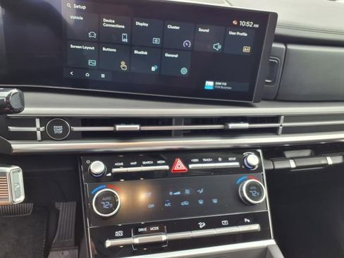 New 2026 Hyundai Santa Fe SE image 13