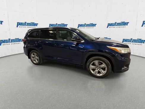 Used 2016 Toyota Highlander Limited image 13