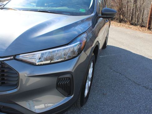 Used 2024 Ford Escape Active image 41