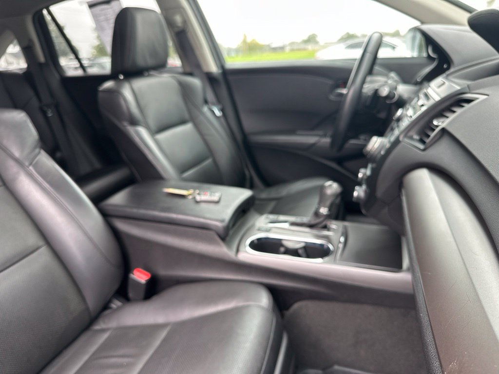 Used 2015 Acura RDX w/ Technology Package AWD/4WD image 36