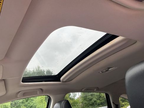 Used 2015 Honda CR-V EX-L image 16