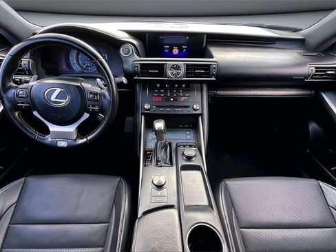 Used 2020 Lexus IS 300 F Sport image 7
