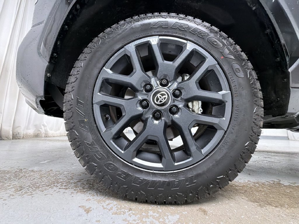 Certified 2025 Toyota Tundra Platinum AWD/4WD image 15