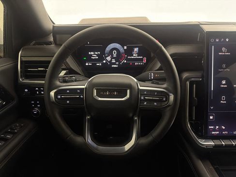 Used 2025 GMC Yukon Elevation w/ LPO, Floor Liner Package AWD/4WD image 18