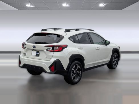 Used 2024 Subaru Crosstrek 2.0i Premium image 9