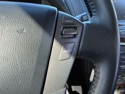 Used 2018 Nissan Armada SL w/ Moonroof Package image 14