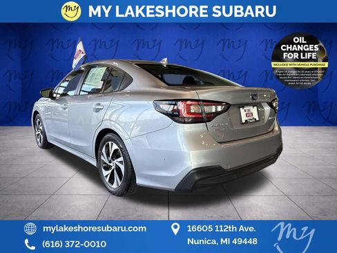 Certified 2025 Subaru Legacy Premium AWD/4WD image 9