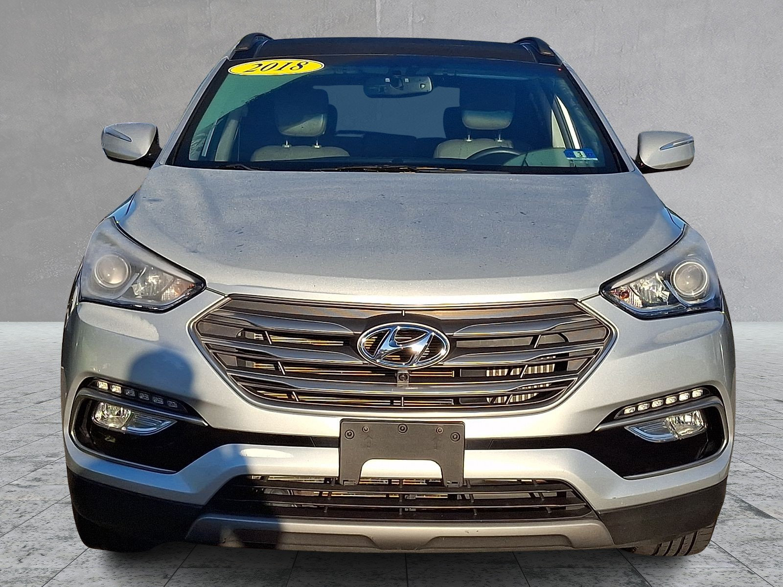 Used 2018 Hyundai Santa Fe Sport AWD/4WD image 2