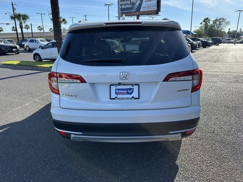 Used 2021 Honda Pilot Touring image 5