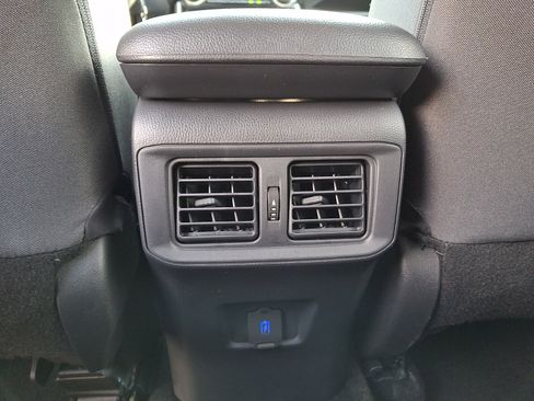 Used 2024 Toyota RAV4 LE AWD/4WD image 14