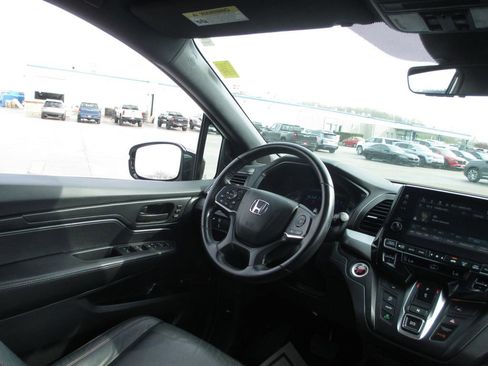 Used 2023 Honda Odyssey Sport image 26