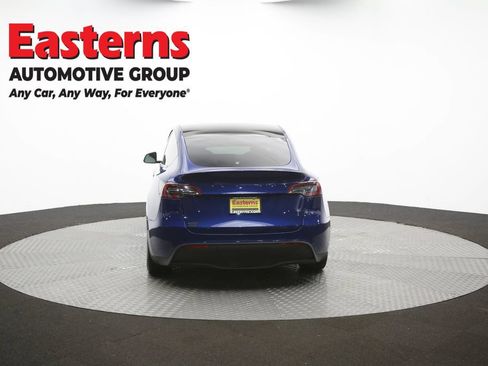 Used 2021 Tesla Model Y Long Range AWD/4WD image 36