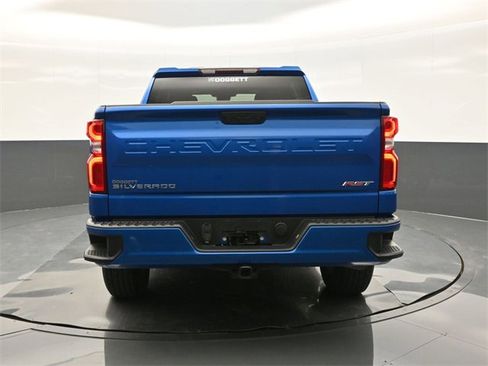 Used 2022 Chevrolet Silverado 1500 RST image 11