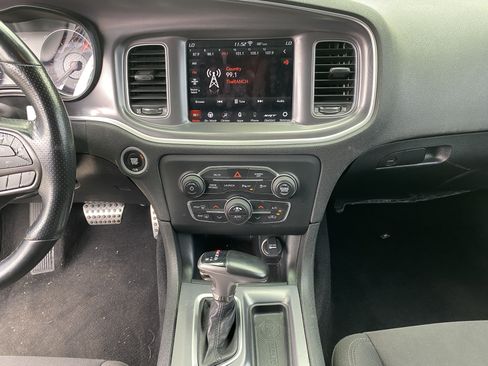 Used 2020 Dodge Charger Scat Pack RWD image 12