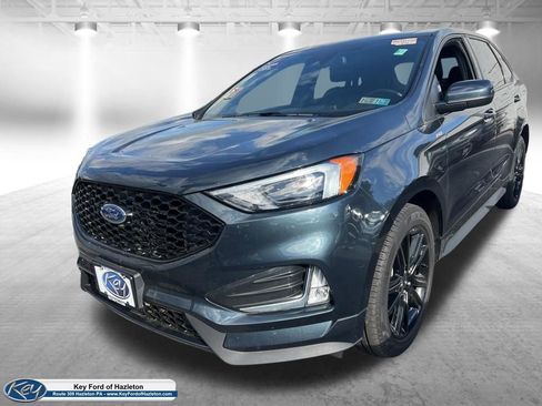 Certified 2022 Ford Edge ST-Line w/ Class II Trailer Tow Package AWD/4WD image 3