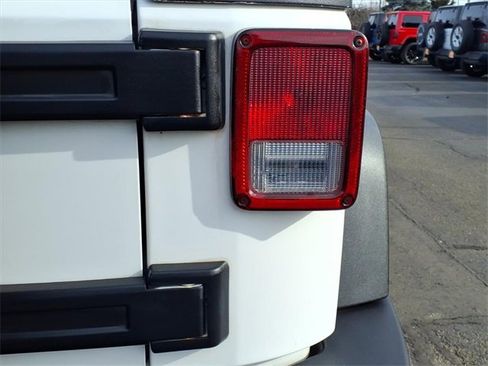 Used 2012 Jeep Wrangler Sport image 12