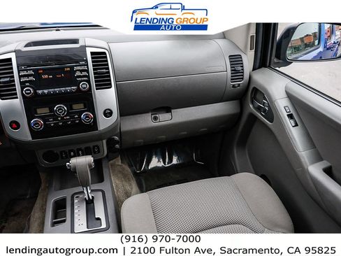 Used 2014 Nissan Frontier SV w/ SV Value Truck Package image 15