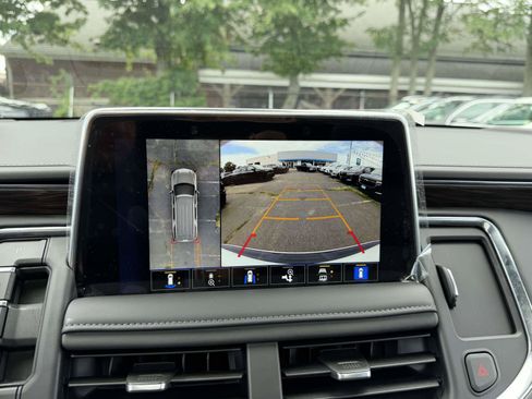 Certified 2023 Chevrolet Tahoe LT w/ LT Signature Plus Package AWD/4WD image 23
