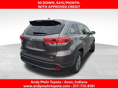 Used 2017 Toyota Highlander XLE FWD image 7