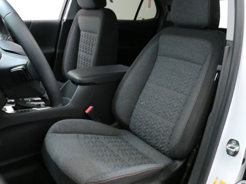 Used 2023 Chevrolet Equinox LT image 26