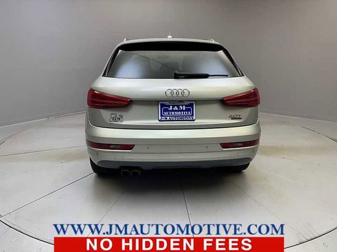 Used 2017 Audi Q3 2.0T Premium image 4