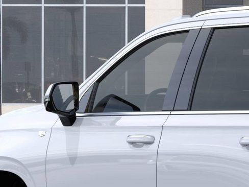 New 2026 Cadillac Escalade Platinum Luxury AWD/4WD image 12