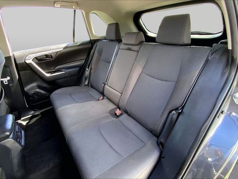 Used 2025 Toyota RAV4 LE FWD image 20