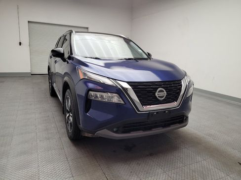 Used 2021 Nissan Rogue SL FWD image 14