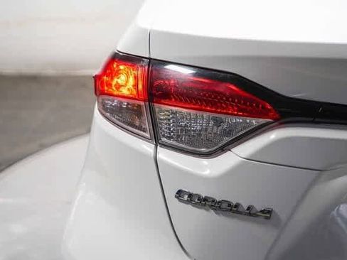 Certified 2023 Toyota Corolla LE image 12