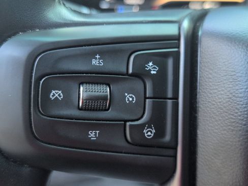 Used 2023 GMC Yukon XL Denali Ultimate AWD/4WD image 18