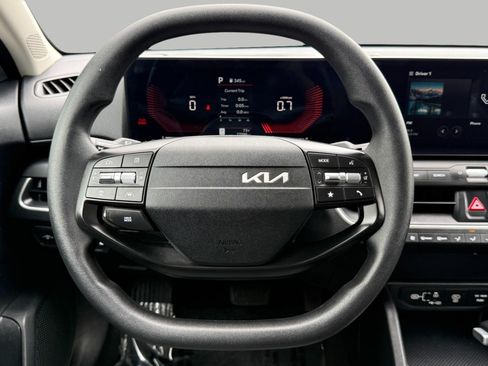 Used 2025 Kia K4 FWD image 73