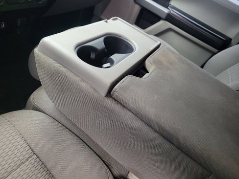 Used 2019 Ford F150 XLT image 26