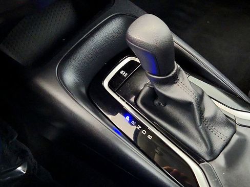 Used 2023 Toyota Corolla LE image 16