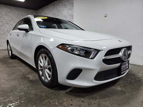 Used 2020 Mercedes-Benz A 220 A 220 image 4