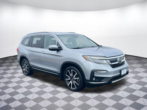 Used 2020 Honda Pilot Touring image 7
