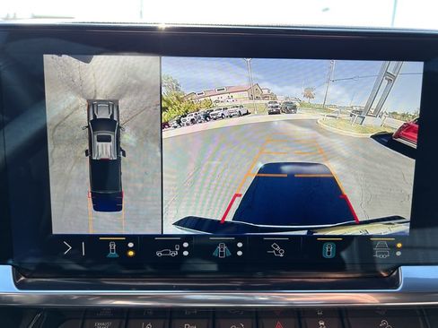 Used 2024 Chevrolet Silverado 2500 High Country w/ High Country Premium Package image 35