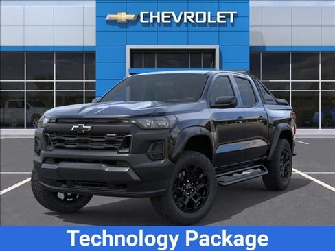 New 2026 Chevrolet Colorado Trail Boss w/ Midnight Edition AWD/4WD image 8