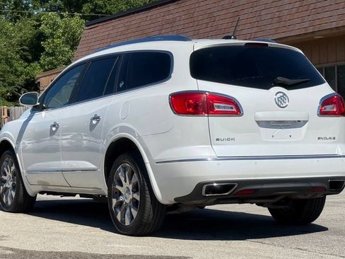 Used 2017 Buick Enclave Leather w/ Enclave Tuscan Edition FWD image 3