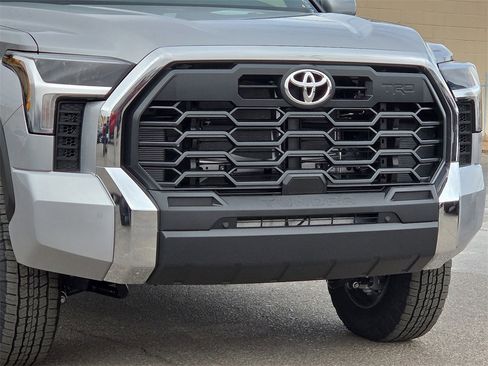 New 2026 Toyota Tundra SR5 image 8