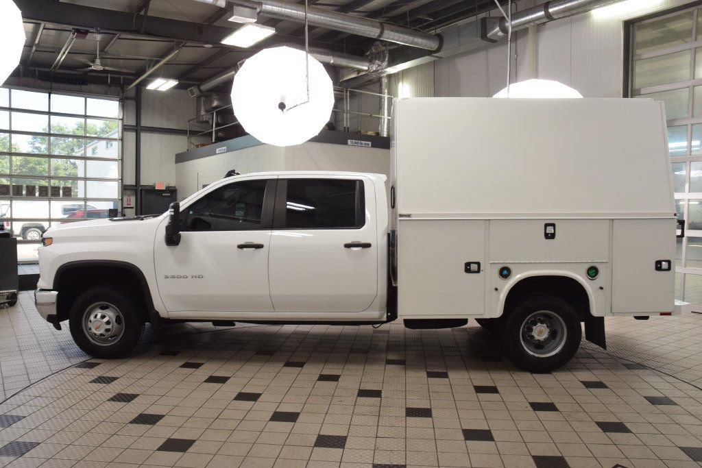 Used 2024 Chevrolet Silverado 3500 W/T w/ WT Convenience Package AWD/4WD image 3