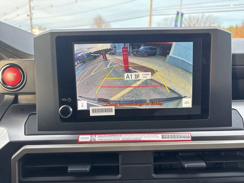 New 2025 Toyota Tacoma TRD Off-Road image 31