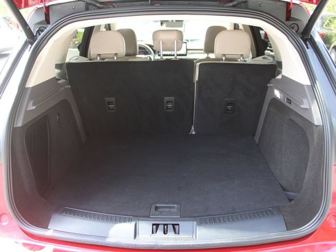 Used 2023 Lincoln Corsair FWD w/ Equipment Group 101A image 10