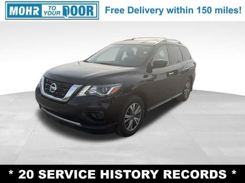 Used 2020 Nissan Pathfinder S image 1