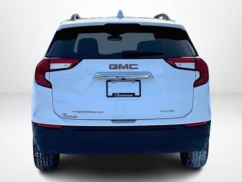 Used 2023 GMC Terrain SLE w/ Driver Convenience Package image 6