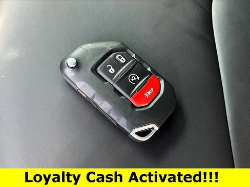 New 2025 Jeep Wrangler Unlimited Rubicon image 13