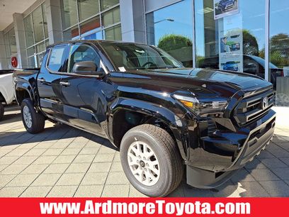 New 2025 Toyota Tacoma SR