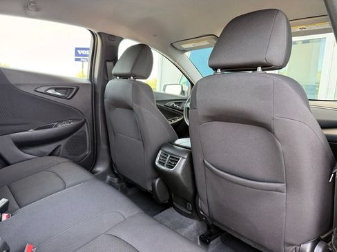 Used 2024 Chevrolet Malibu LT FWD image 19
