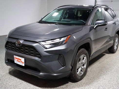Used 2024 Toyota RAV4 XLE image 30
