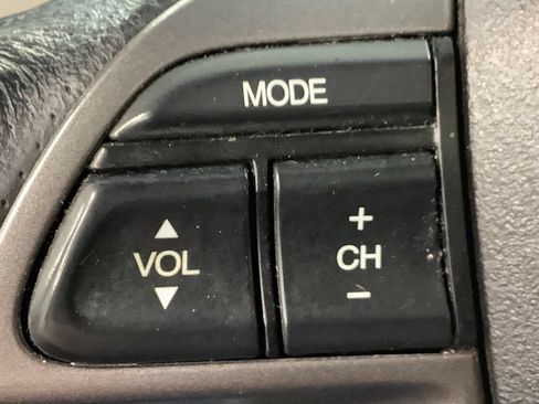 Used 2013 Honda Odyssey EX-L image 17